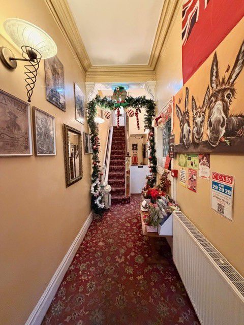 Property photo 3 of 27