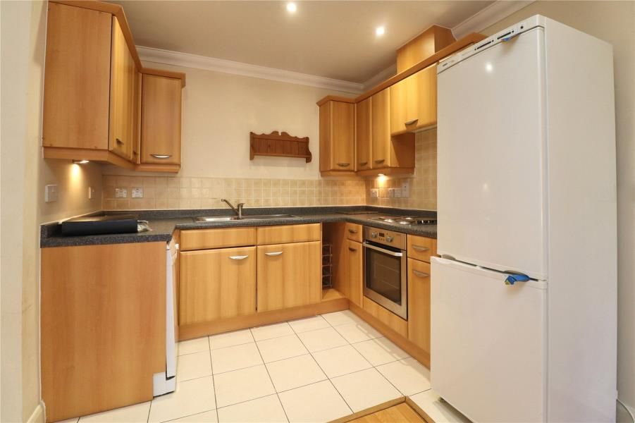 Property photo 2 of 9