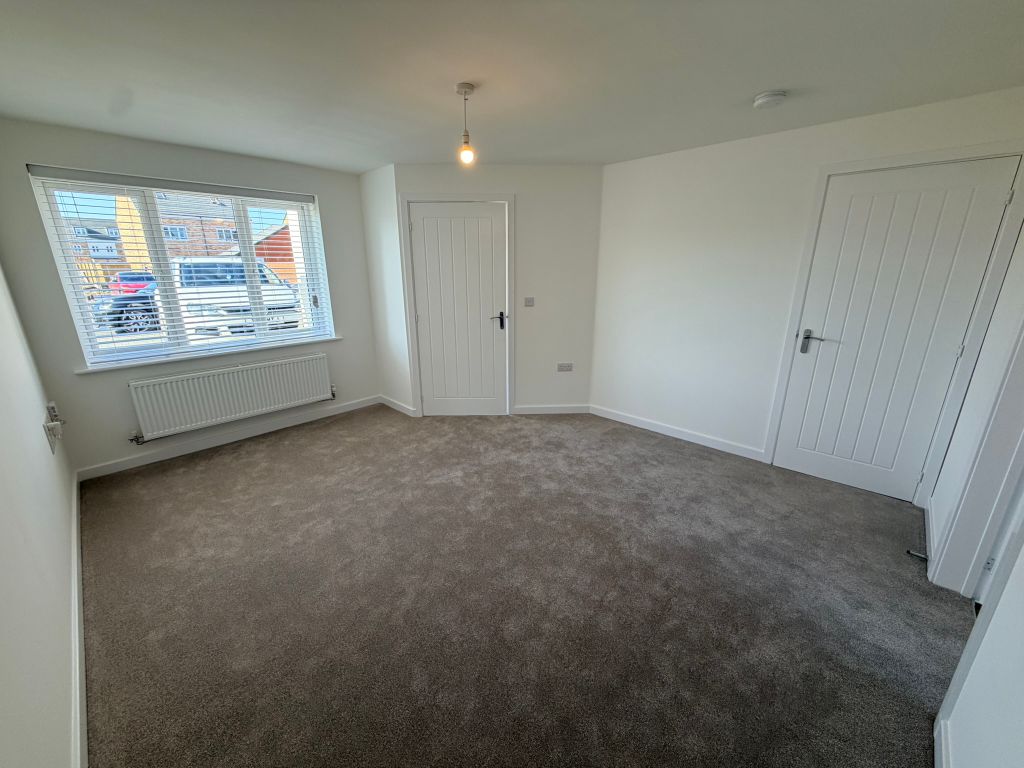 Property photo 2 of 13 Img_8095