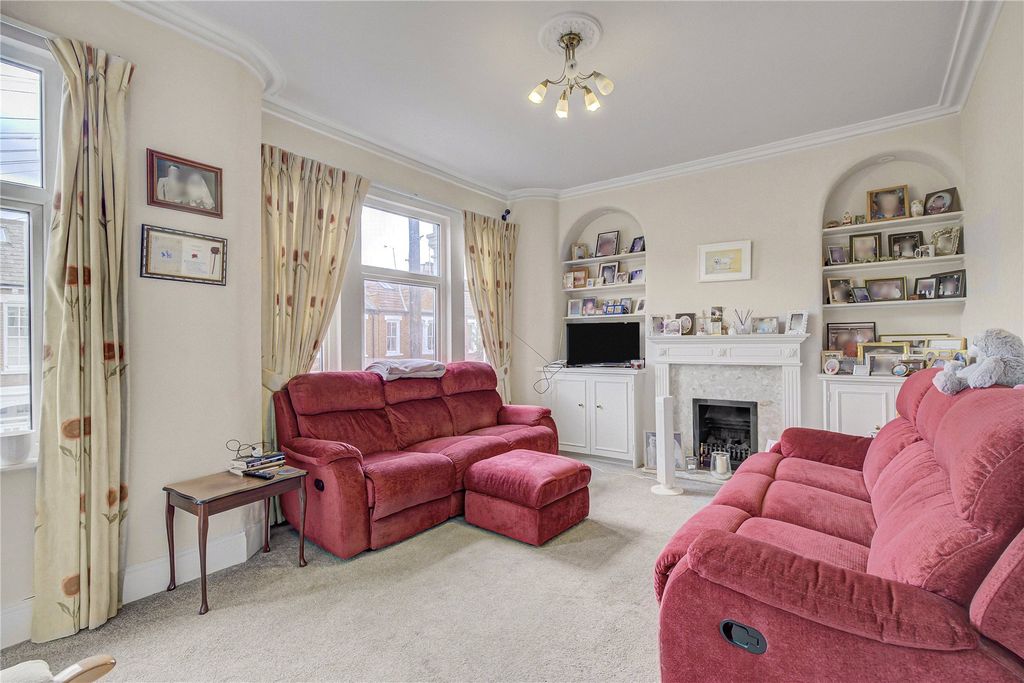 Property photo 2 of 9 Picture No. 02
