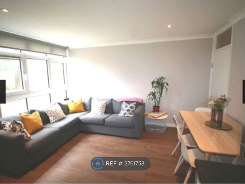 Property photo 2 of 14