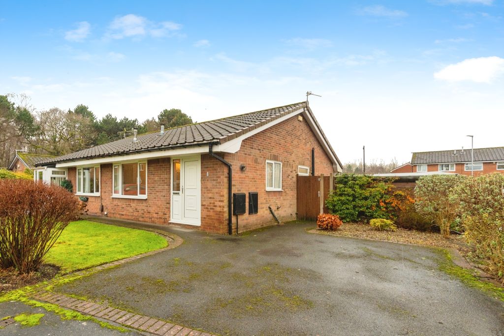 Property photo 1 of 17 Photography