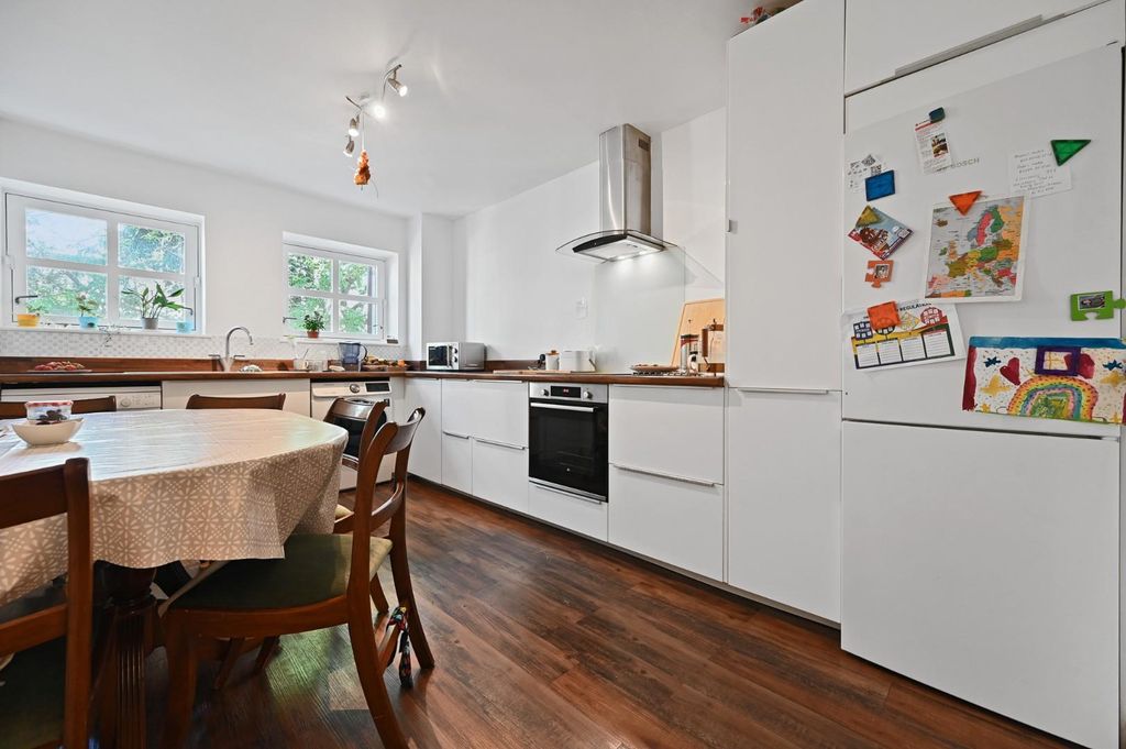 Property photo 1 of 11 Ahtec - 12 Trinity Court - Kitchen9 (1).Jpg