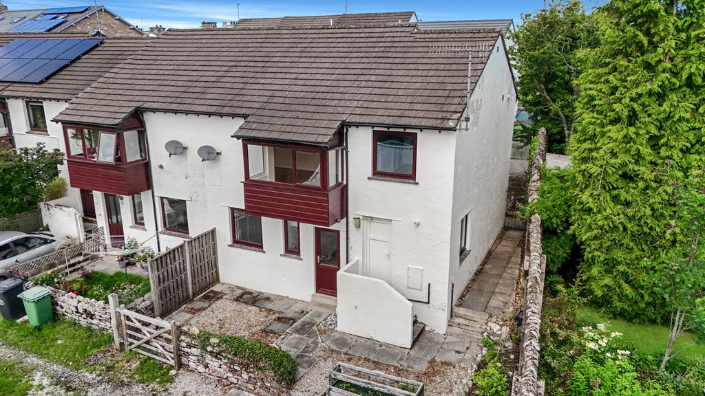 Property photo 1 of 30