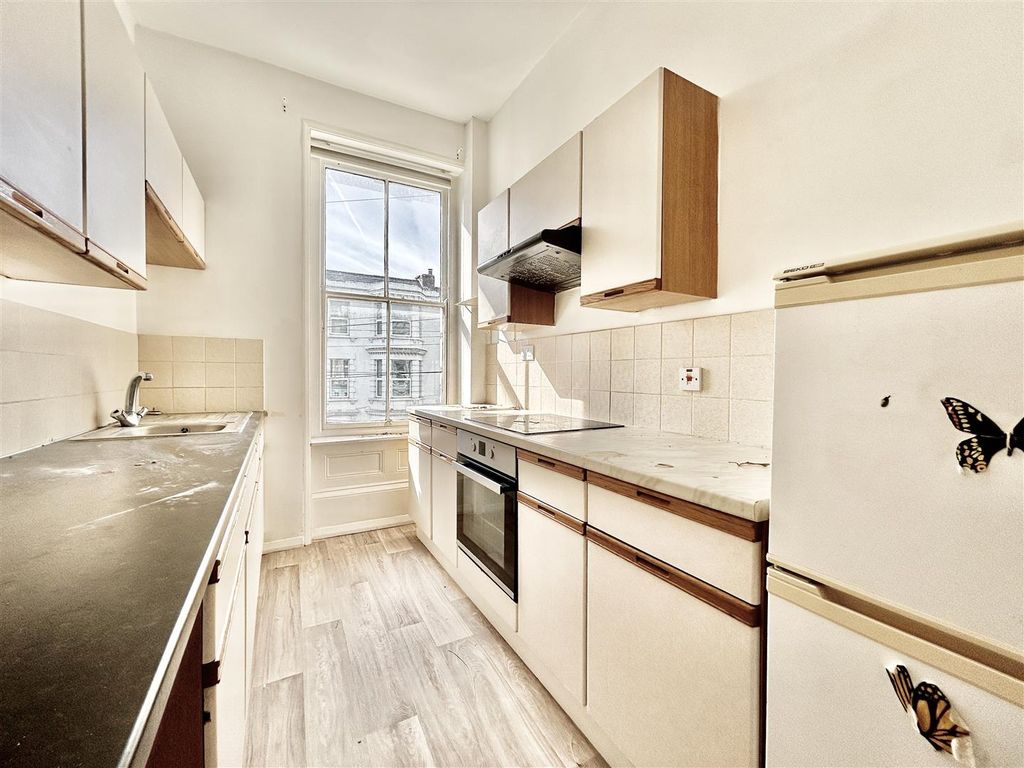 Property photo 3 of 6 Fullsizerender.Jpeg