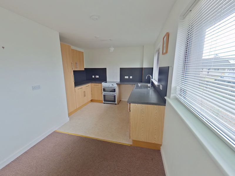 Property photo 3 of 11 Photo 4