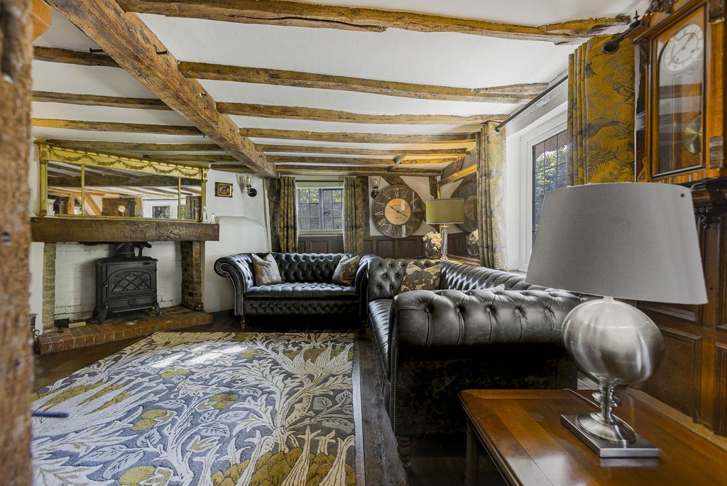 Property photo 3 of 50