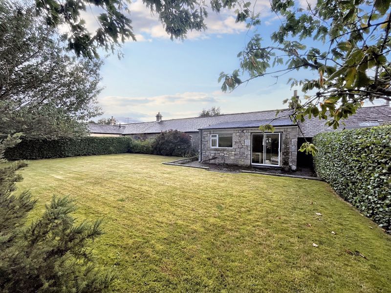 Property photo 2 of 18 Photo 18
