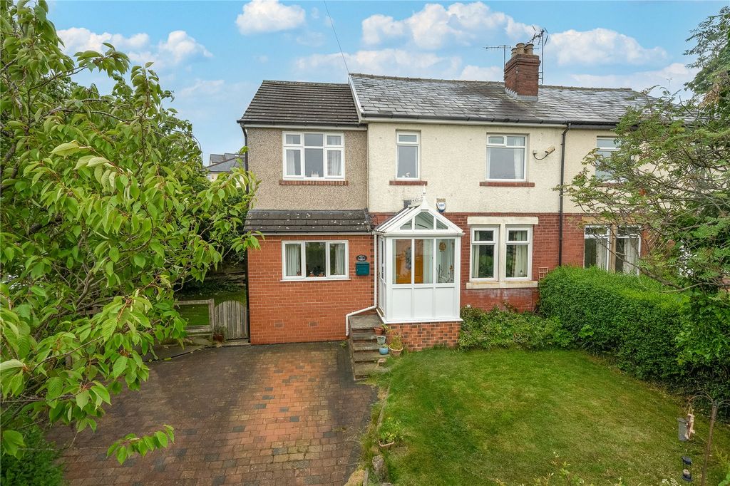 Property photo 1 of 24 Picture No. 23