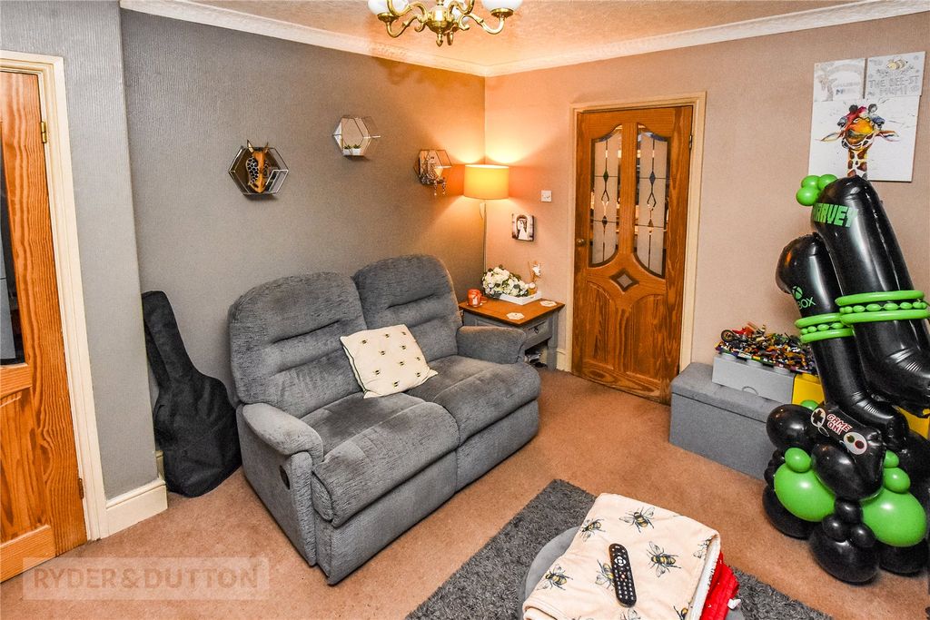 Property photo 2 of 20 Picture No. 05