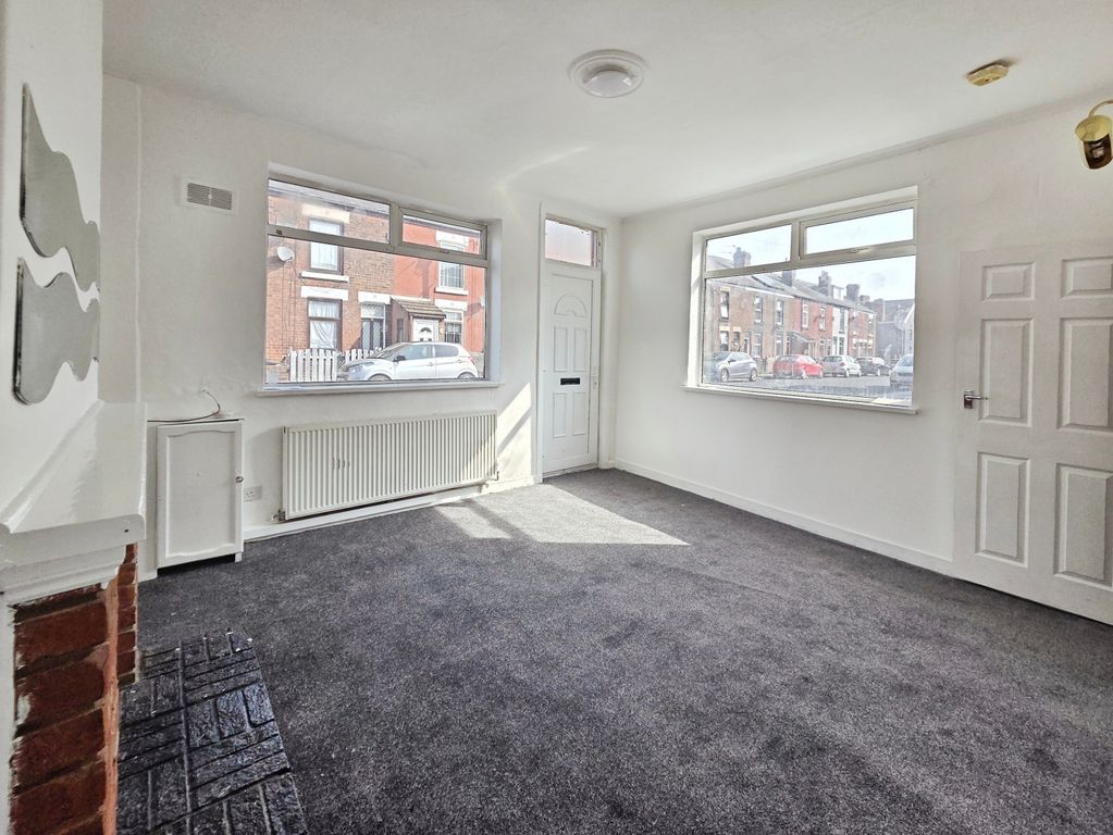 Property photo 2 of 15 22B9F4De-1000079977