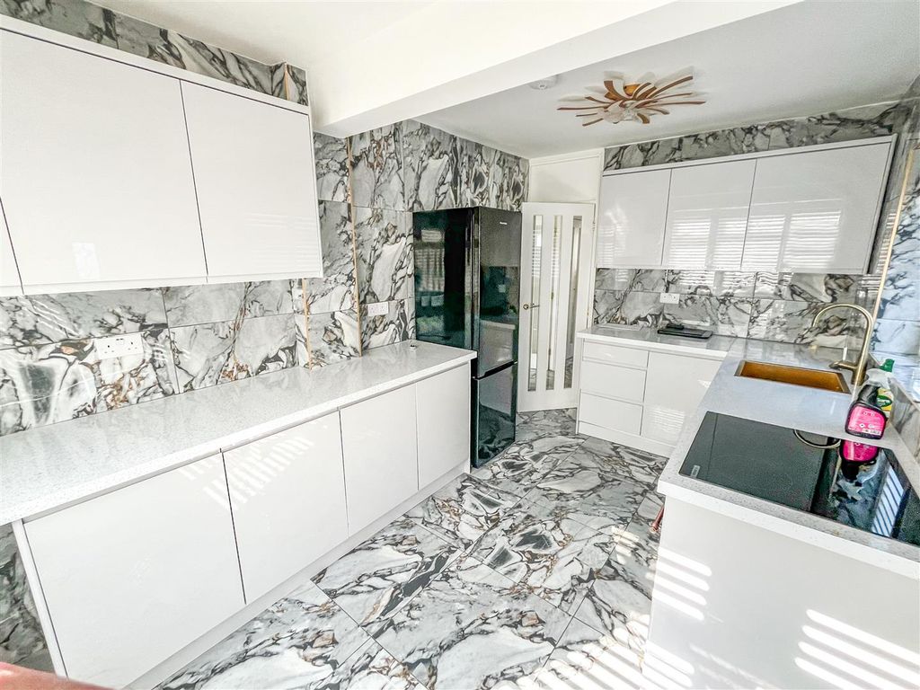 Property photo 3 of 15 24-04-2026__16-33-31_Img_3206.Yldsk.Jpg