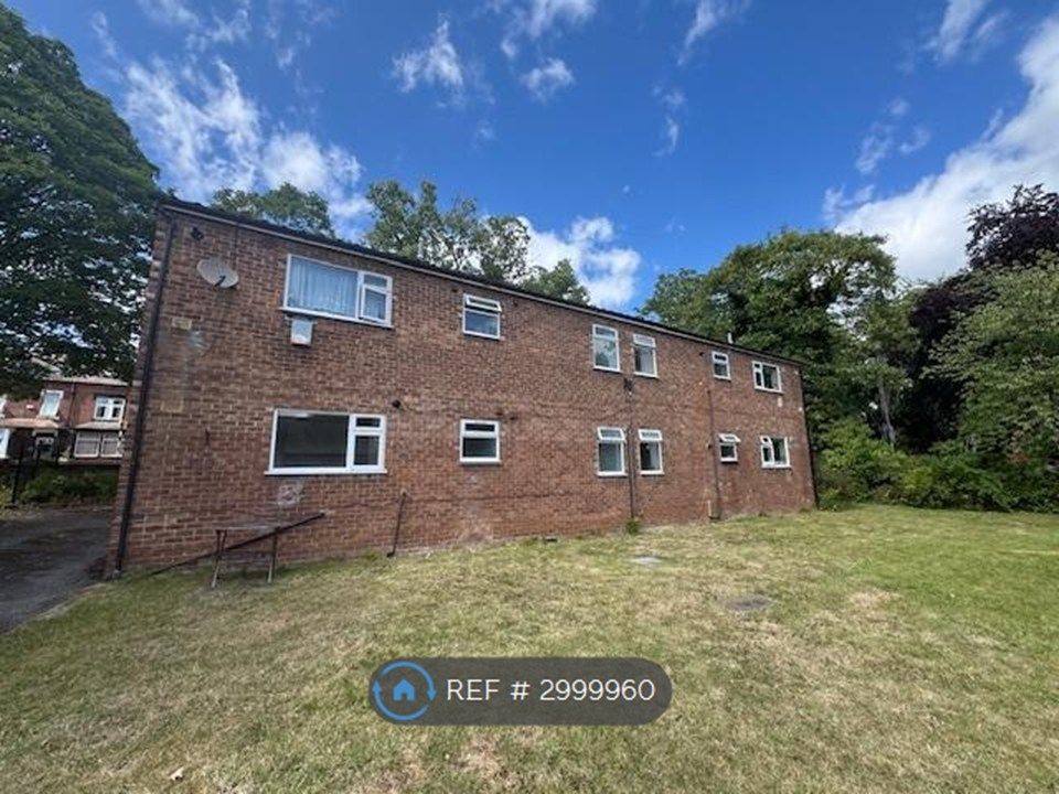 Property photo 2 of 14