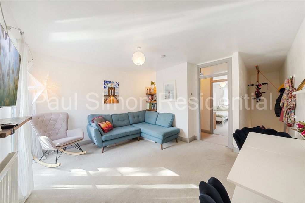 Property photo 2 of 12 Picture No. 14
