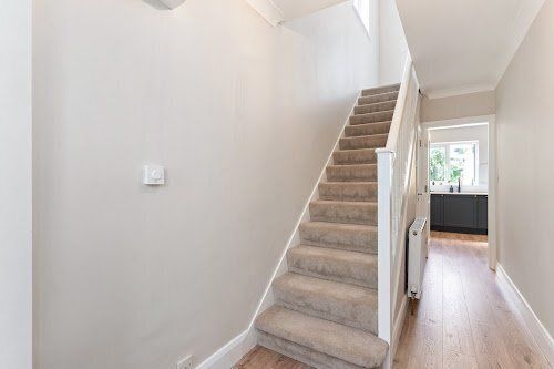 Property photo 2 of 16 Picture No. 18