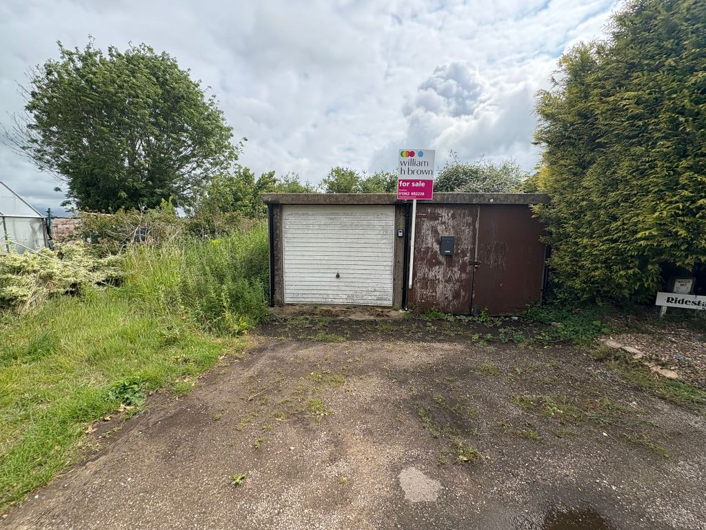 Property photo 1 of 3