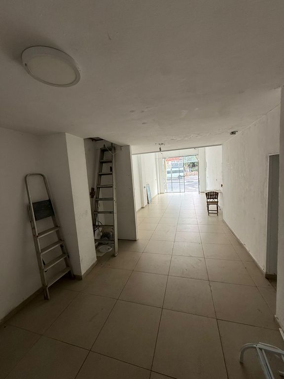 Property photo 3 of 5