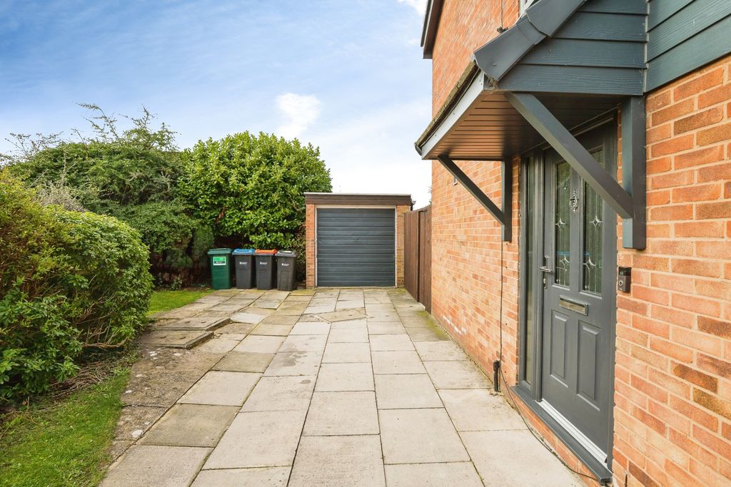 Property photo 2 of 15