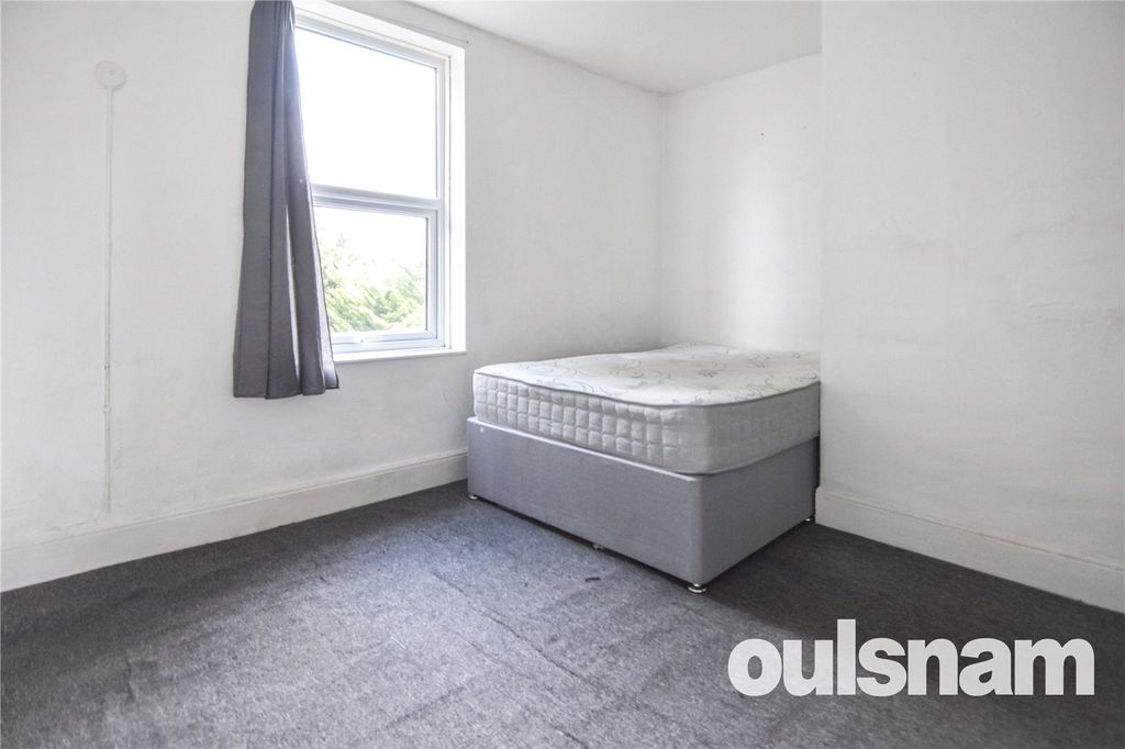 Property photo 3 of 4 Picture No. 04