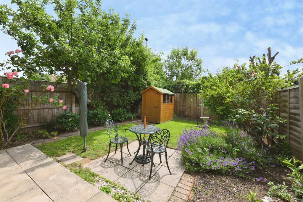 Property photo 3 of 18
