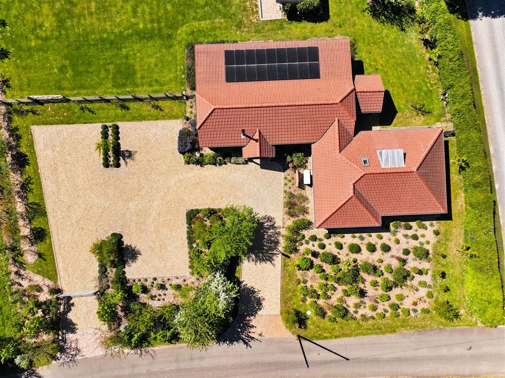 Property photo 2 of 49 Dji_20260415232704_0086_D.Jpg