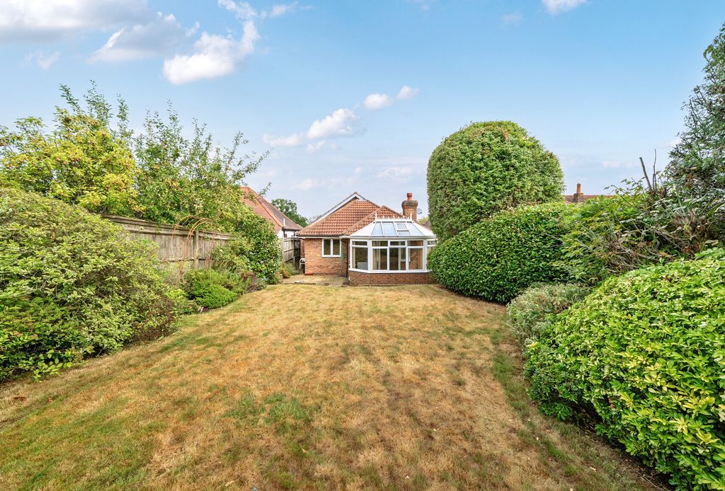 Property photo 1 of 16 1328770-18-6880B8...