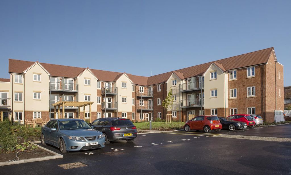 Property photo 3 of 8 Shilling Place, Purbrook