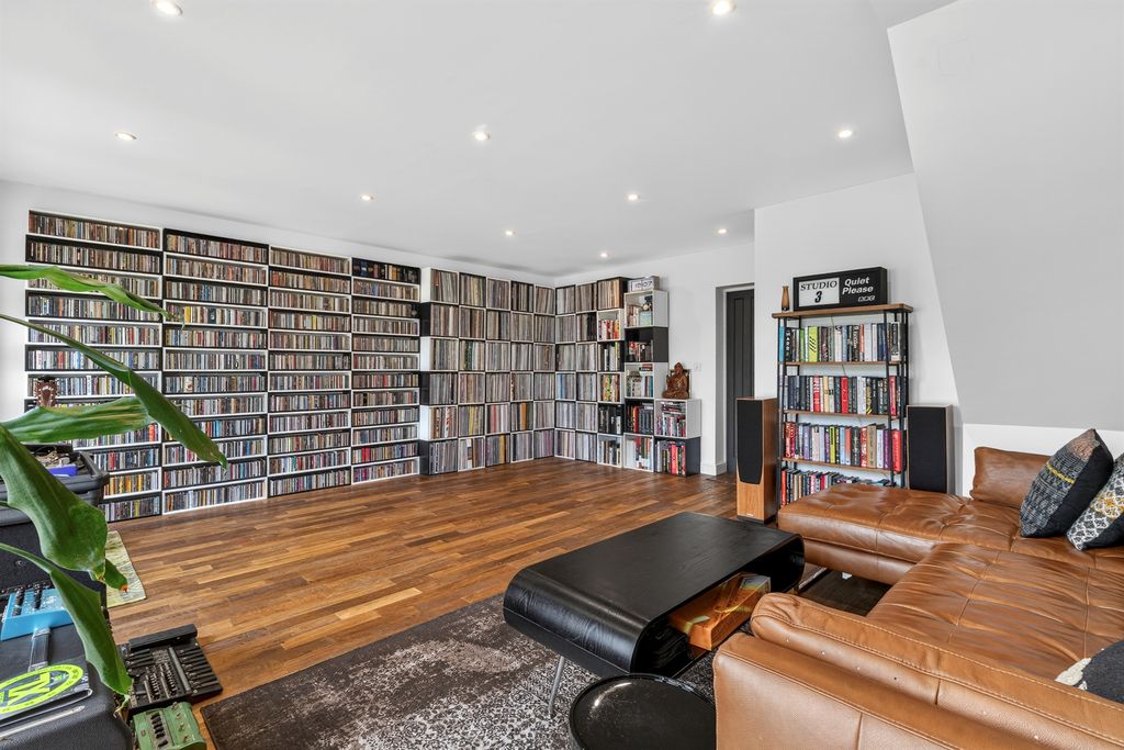 Additional image 22 of 4 bed detached house for saleLongthorpe Green, Peterborough PE3