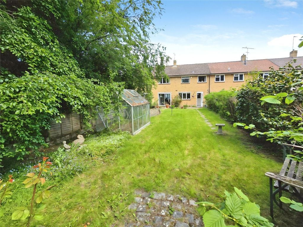 Property photo 3 of 13 Picture No. 11
