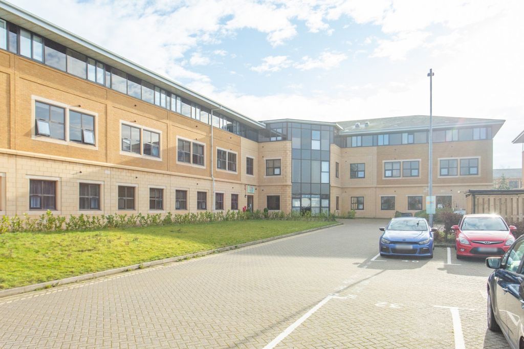 Property photo 1 of 8 Picture 1