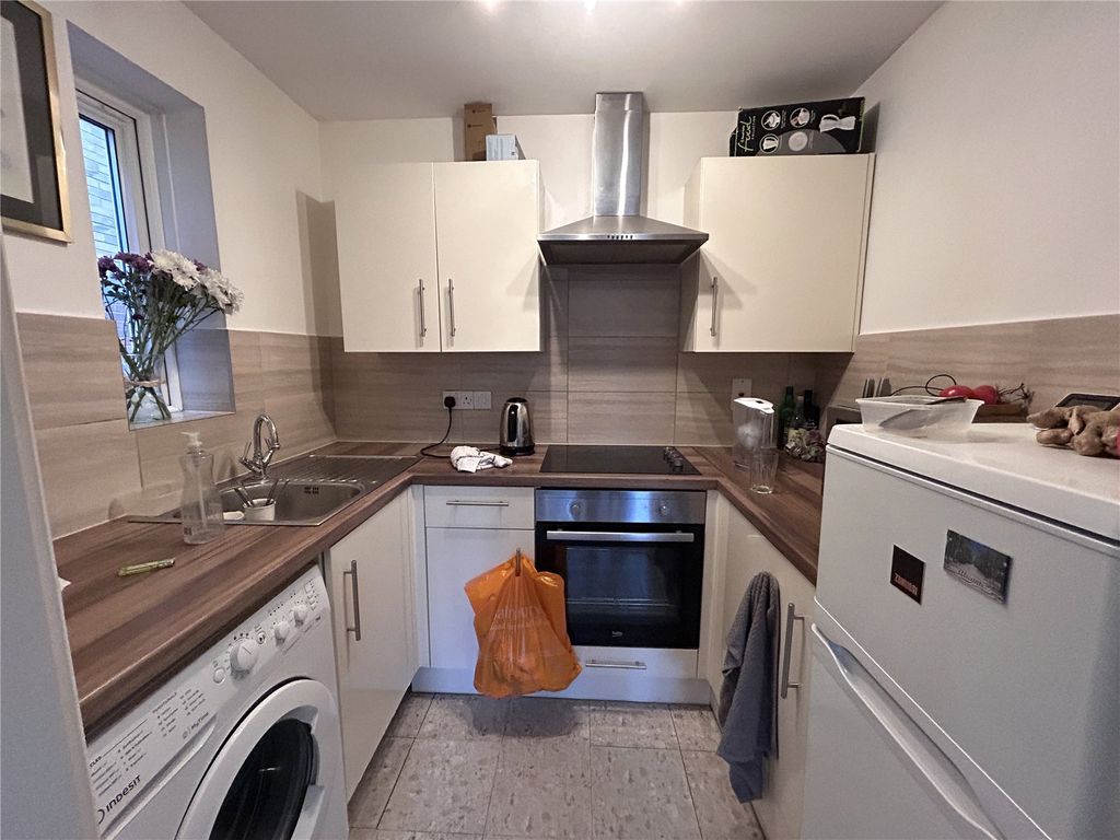 Property photo 3 of 7 Picture No. 07