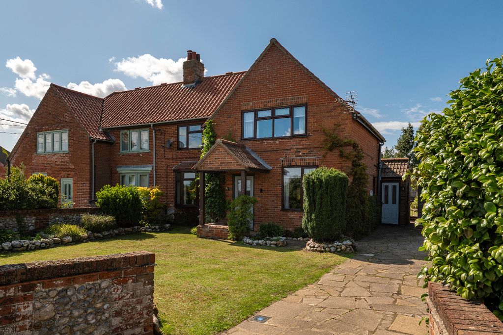 Property photo 1 of 27 4411990