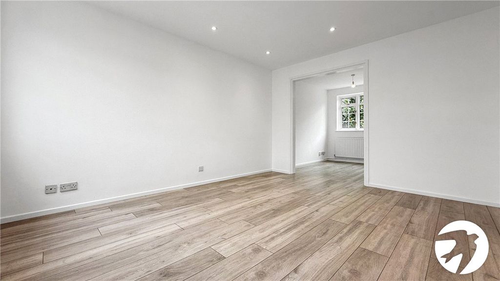 Property photo 1 of 10 Picture No. 02