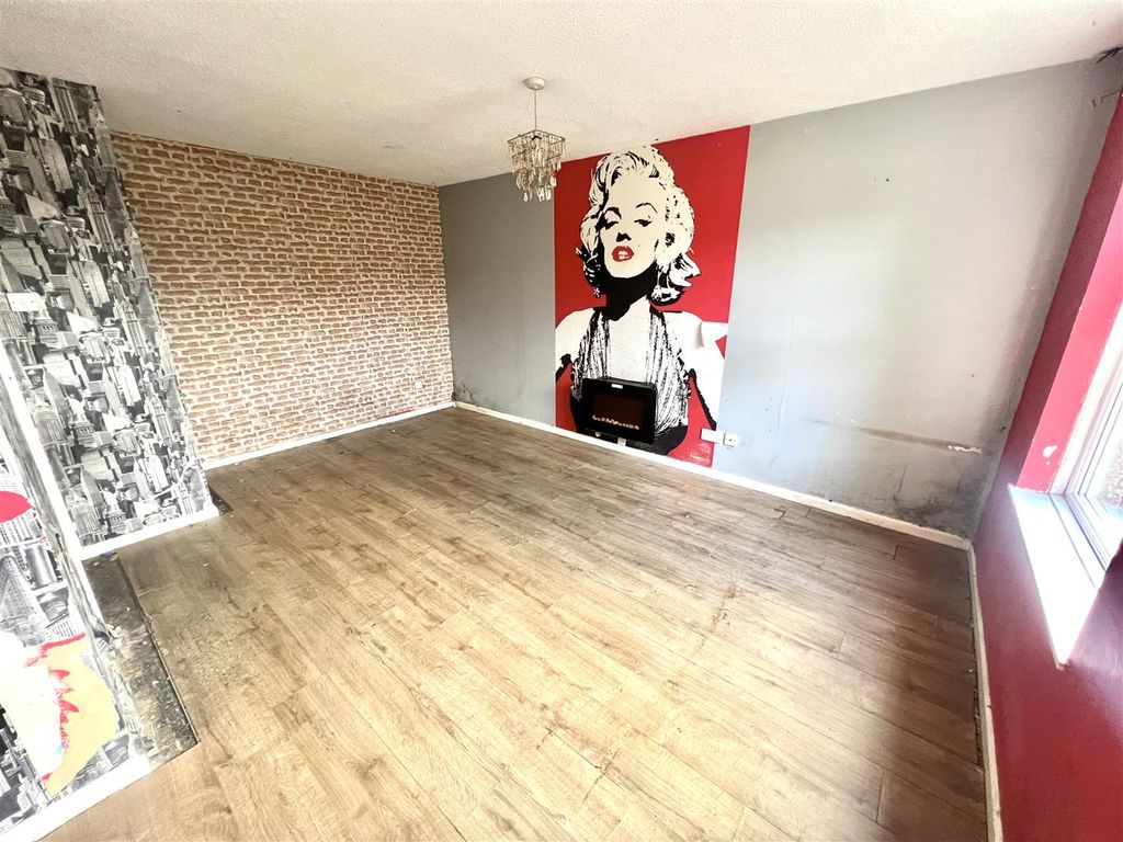 Property photo 2 of 19 Img_8218.Jpg