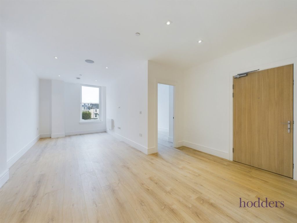 Property photo 3 of 9 Picture No. 03