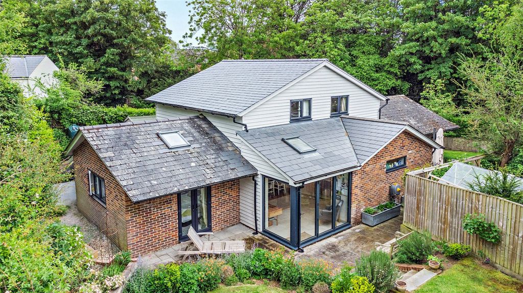 Property photo 3 of 17 Picture No. 21