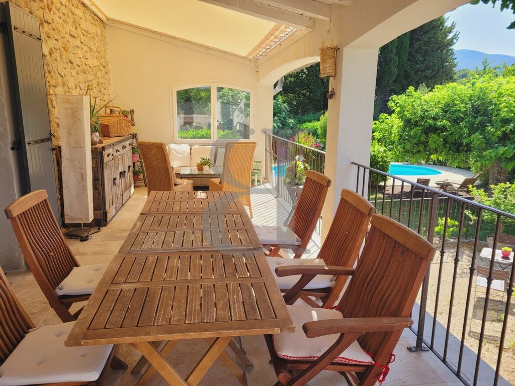 Property photo 3 of 23