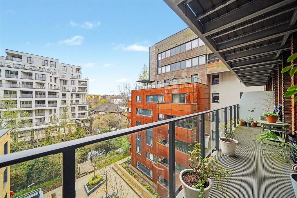 Property photo 3 of 12 Picture No. 06