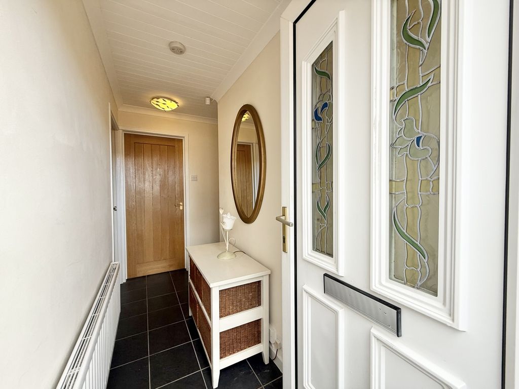 Property photo 3 of 18 Img_0844