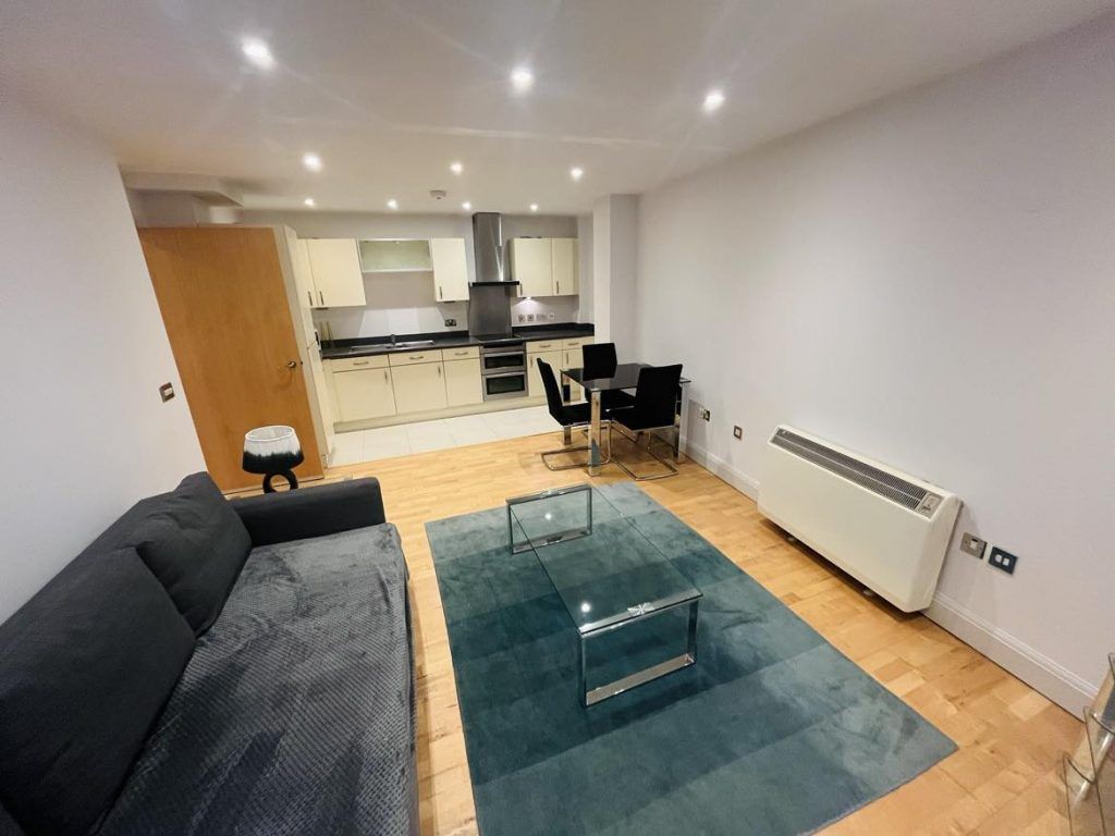 Property photo 3 of 10