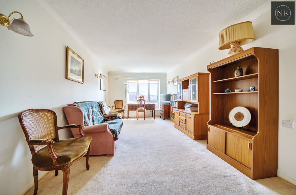 Property photo 2 of 18 3104275