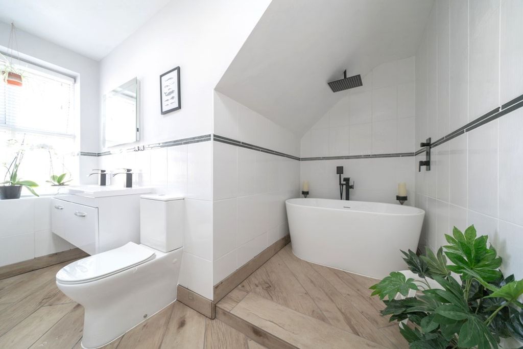 Additional image 18 of 5 bed detached house for saleMayflower Close, Glossop SK13