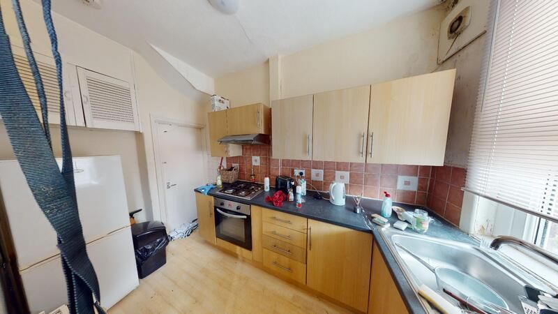 Property photo 3 of 5