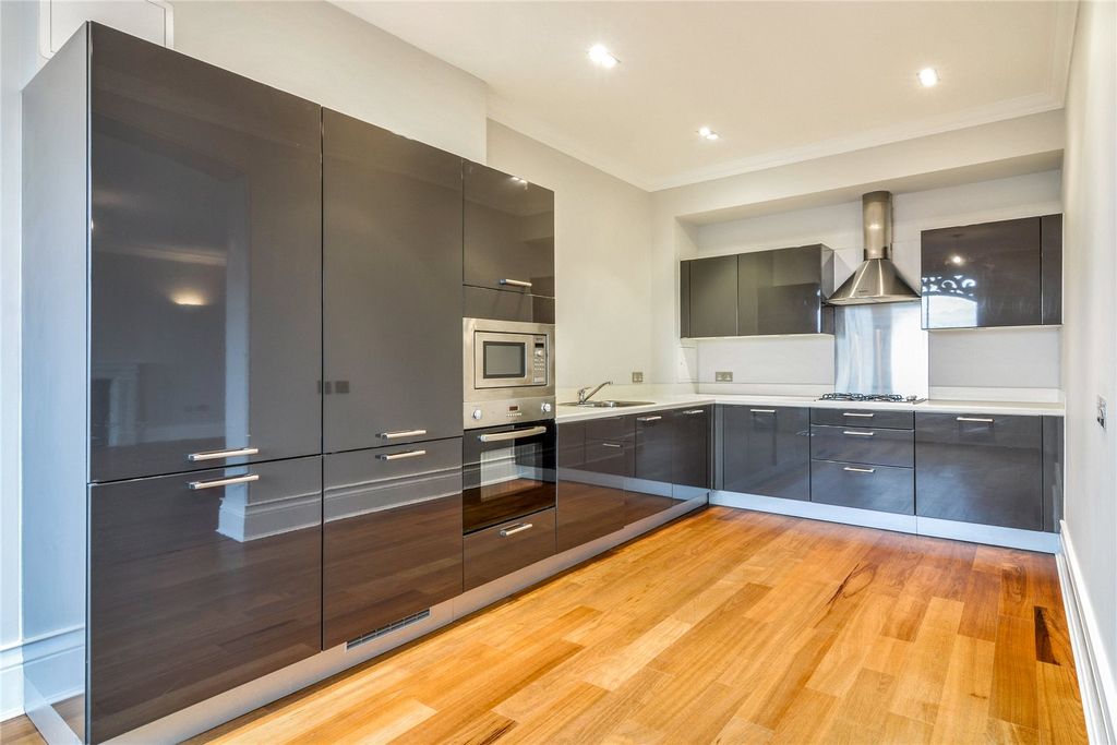Property photo 2 of 15 Kitchen