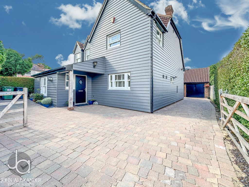 Property photo 1 of 28 20250702_162947880_0.5