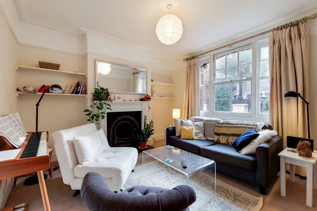 Property photo 1 of 8 3472740