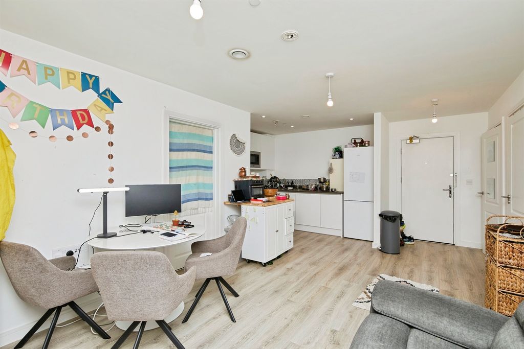 Additional image 23 of 2 bed flat for saleBilsborrow Avenue, Derby DE1