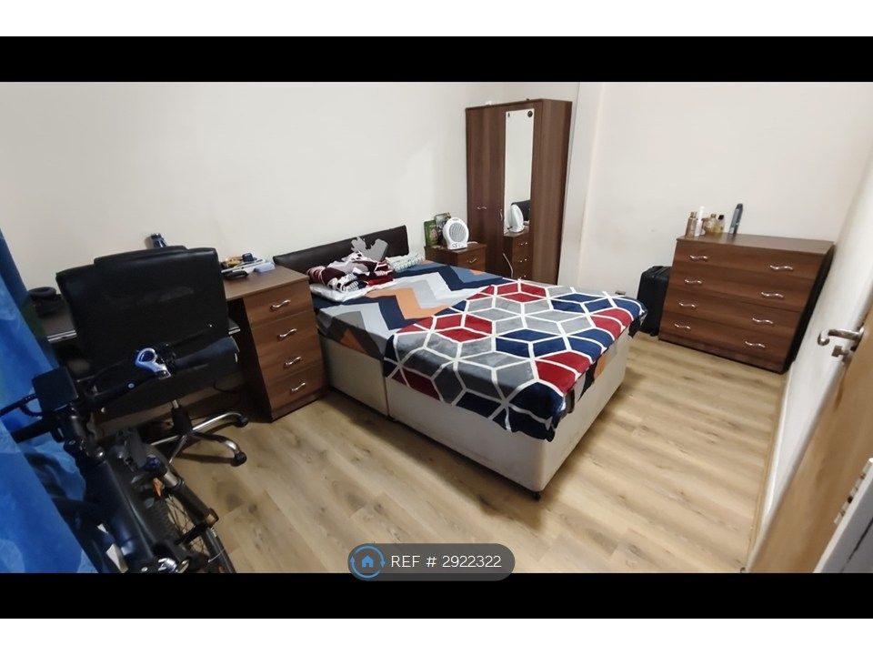 Property photo 3 of 3