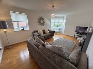 Property photo 3 of 18