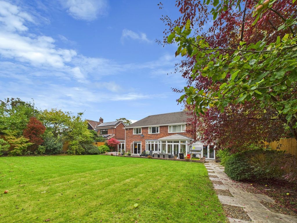 Property photo 3 of 34